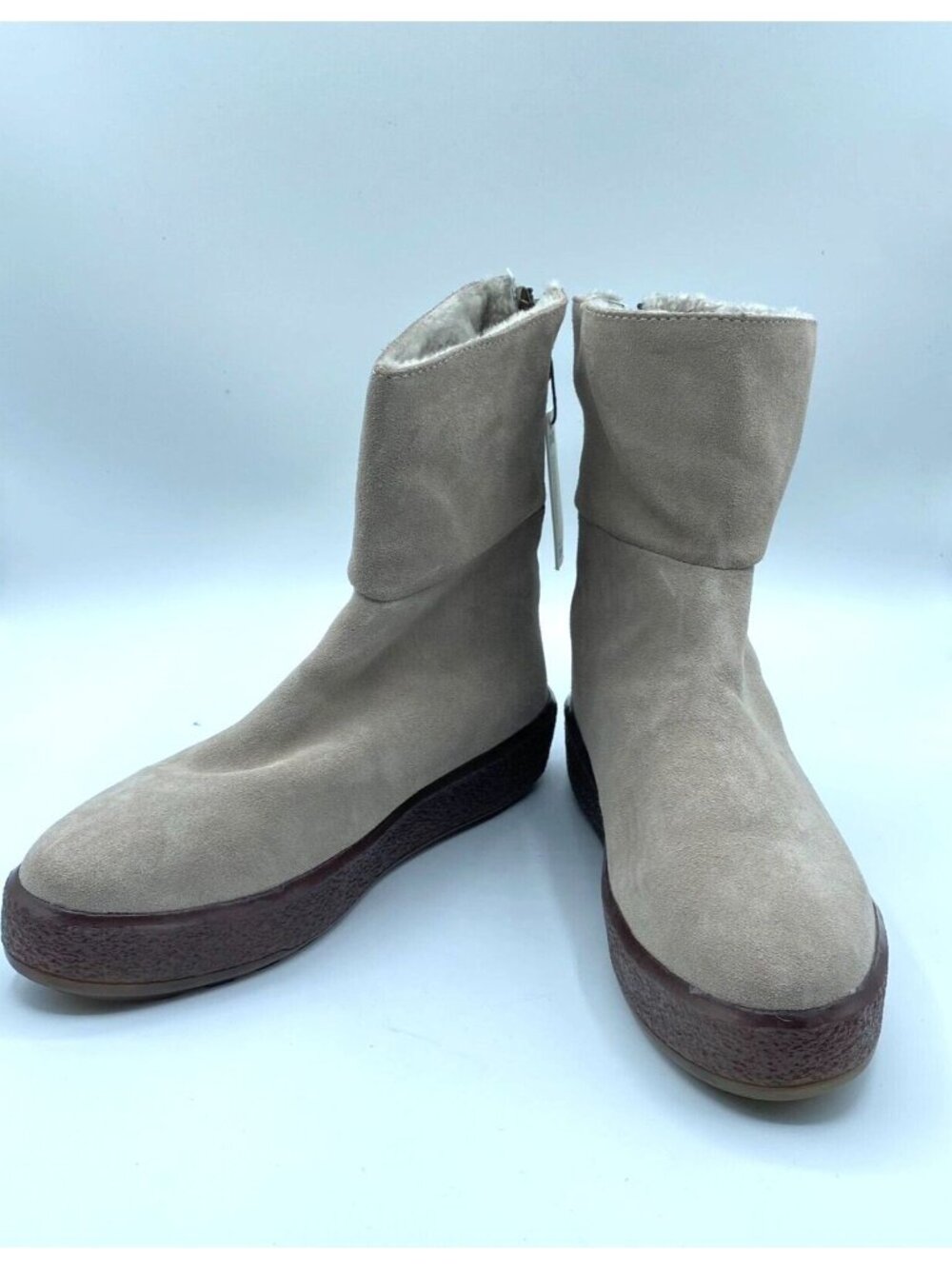 Free People x Cougar Cozy Up Shearling Boot Fur Line Suede Beige Sz 10 NWOB